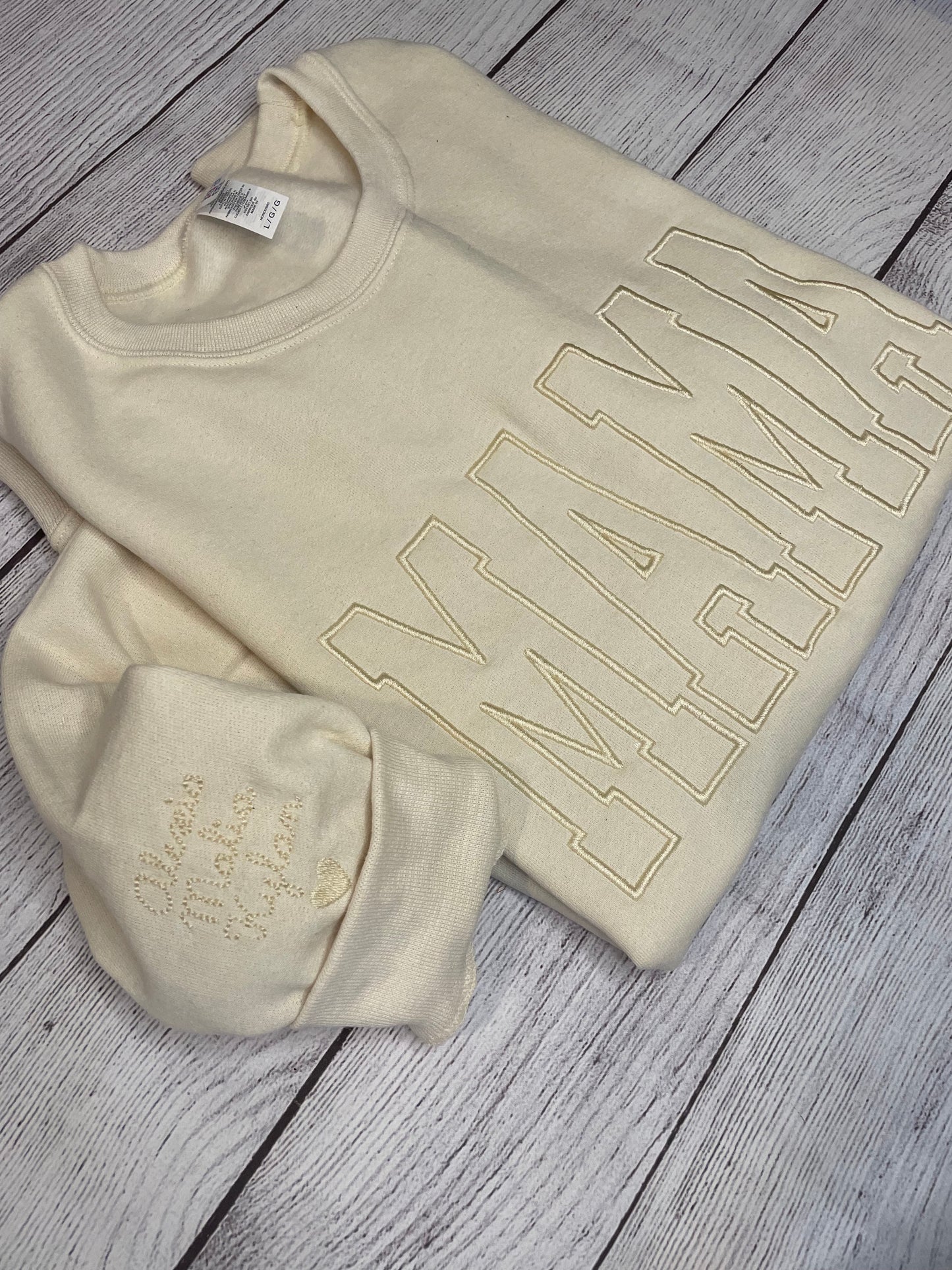 Mama Sweatshirt with Personalized Sleeve
