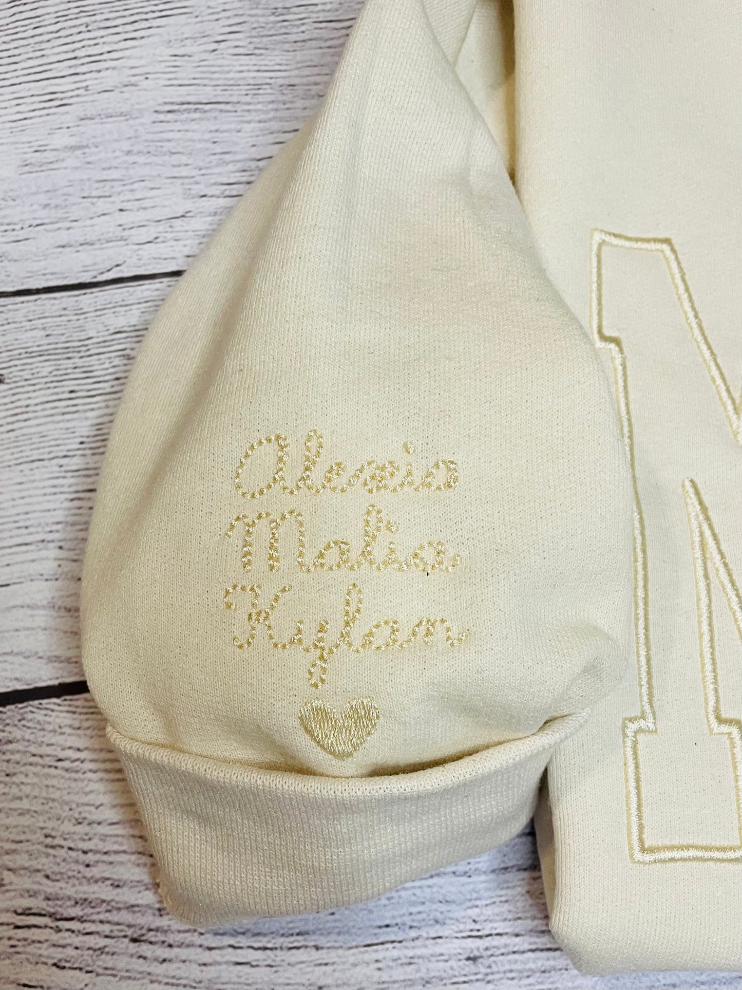 Mama Sweatshirt with Personalized Sleeve