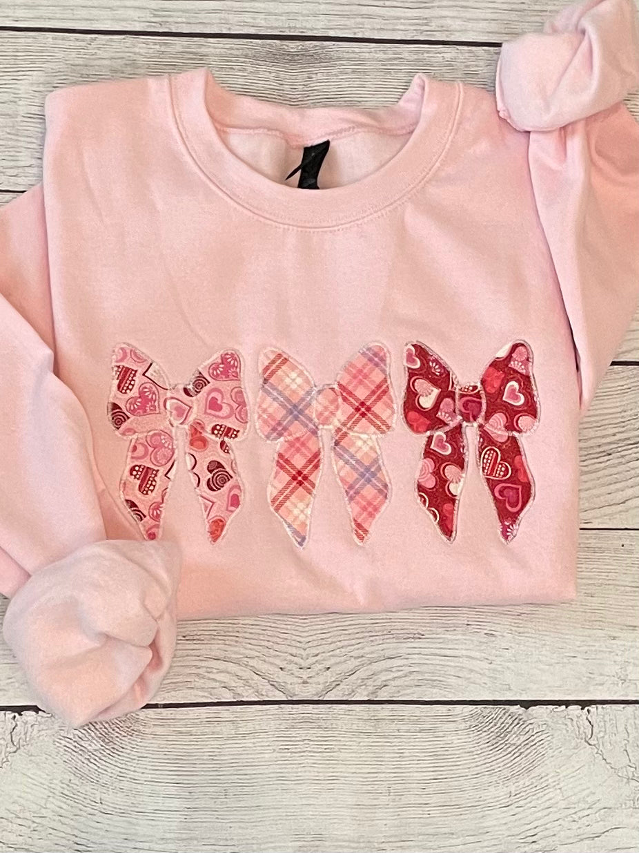 Bow Valentine Crewneck
