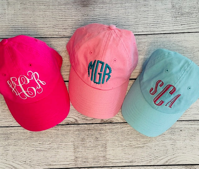 Women's Monogramed Solid Color Hat